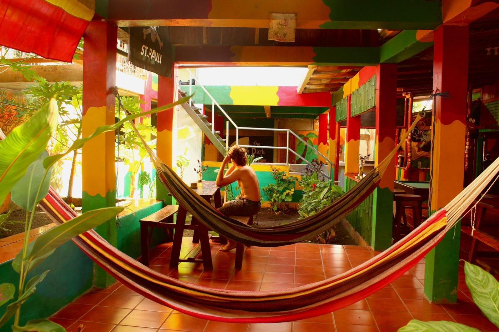 Lazy Crab Hostel Balgue Exterior photo